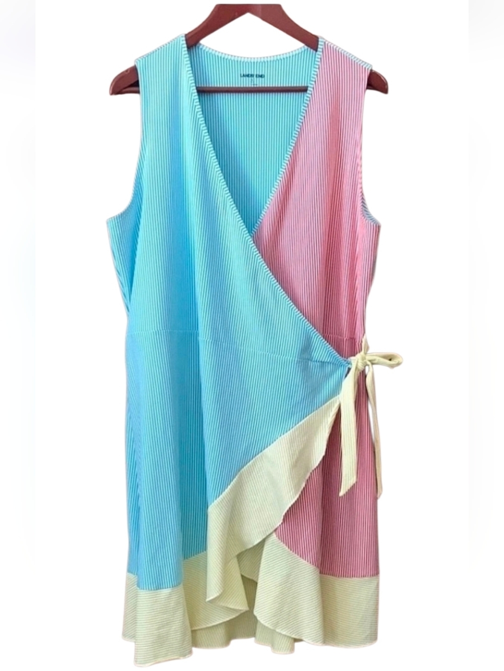 Lands' End Womens Pastel Rainbow Seersucker Striped Dress Size L NWOT